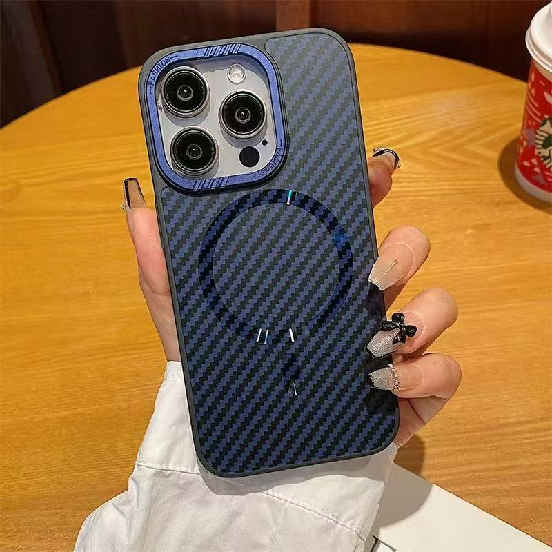 Luxury Magnetic Carbon Fiber iPhone Case – Shockproof MagSafe Wireless Charging Cover with Sleek Texture for iPhone Models