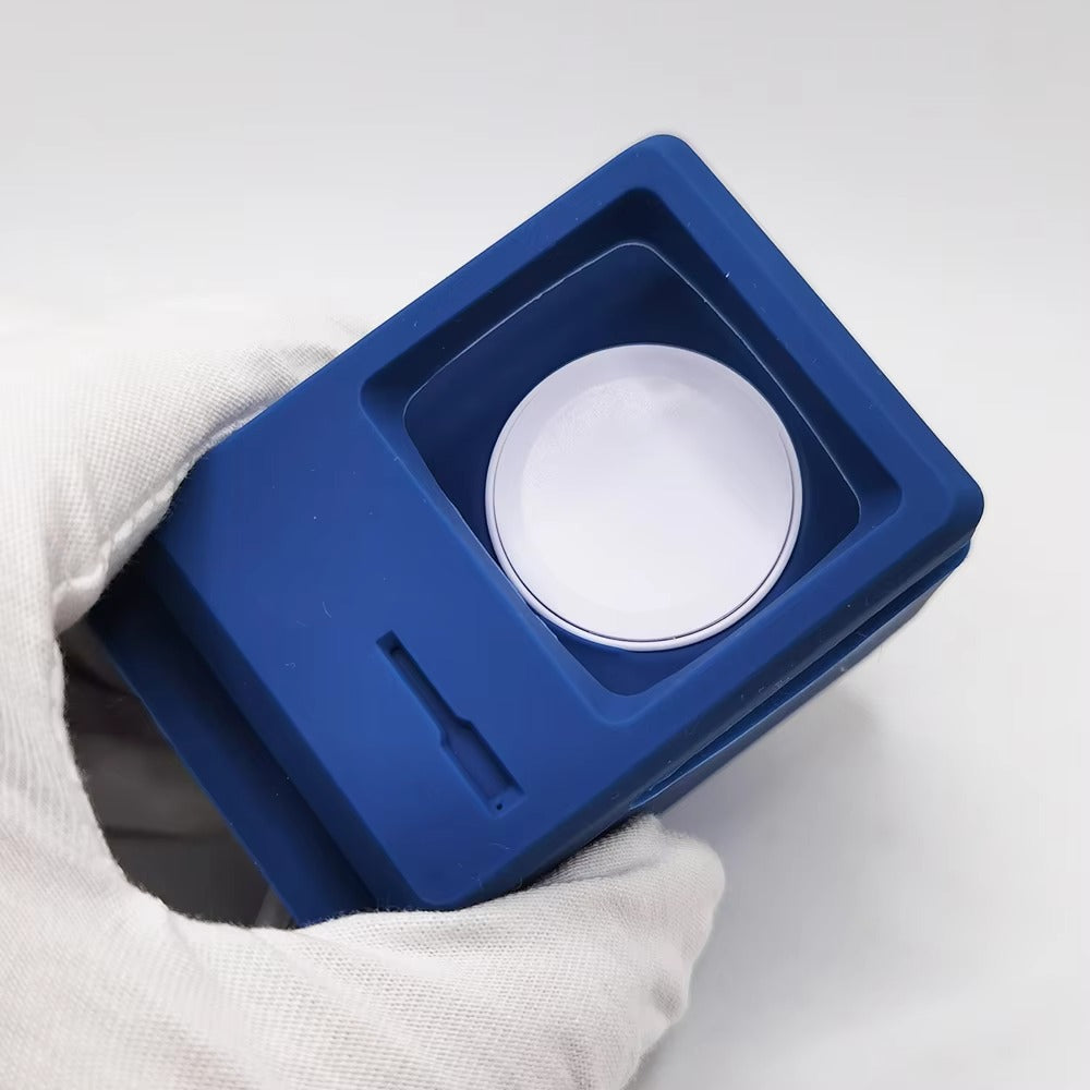 Premium Retro Charging Stand for Smartwatch – Desktop Silicone Dock Holder with Cable Slot, Nightstand Mode Compatible