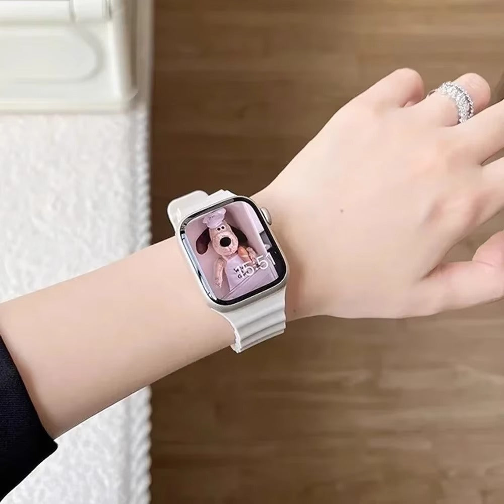 Premium Silicone Sport Watch Band – Soft, Waterproof, Adjustable Strap Compatible with 38mm to 49mm Smartwatches, Breathable & Lightweight Design